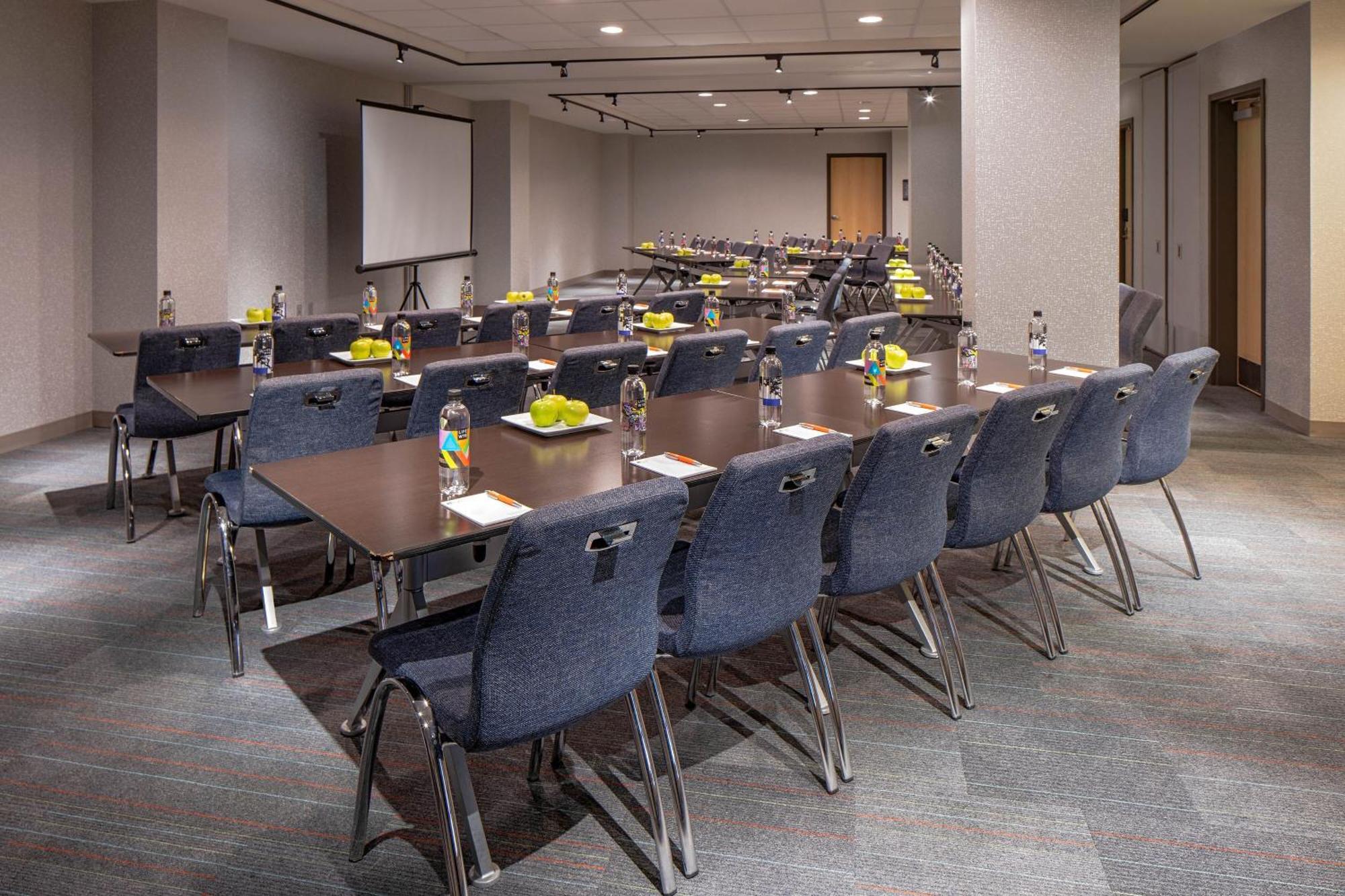 Aloft New Orleans Downtown Hotel Екстериор снимка