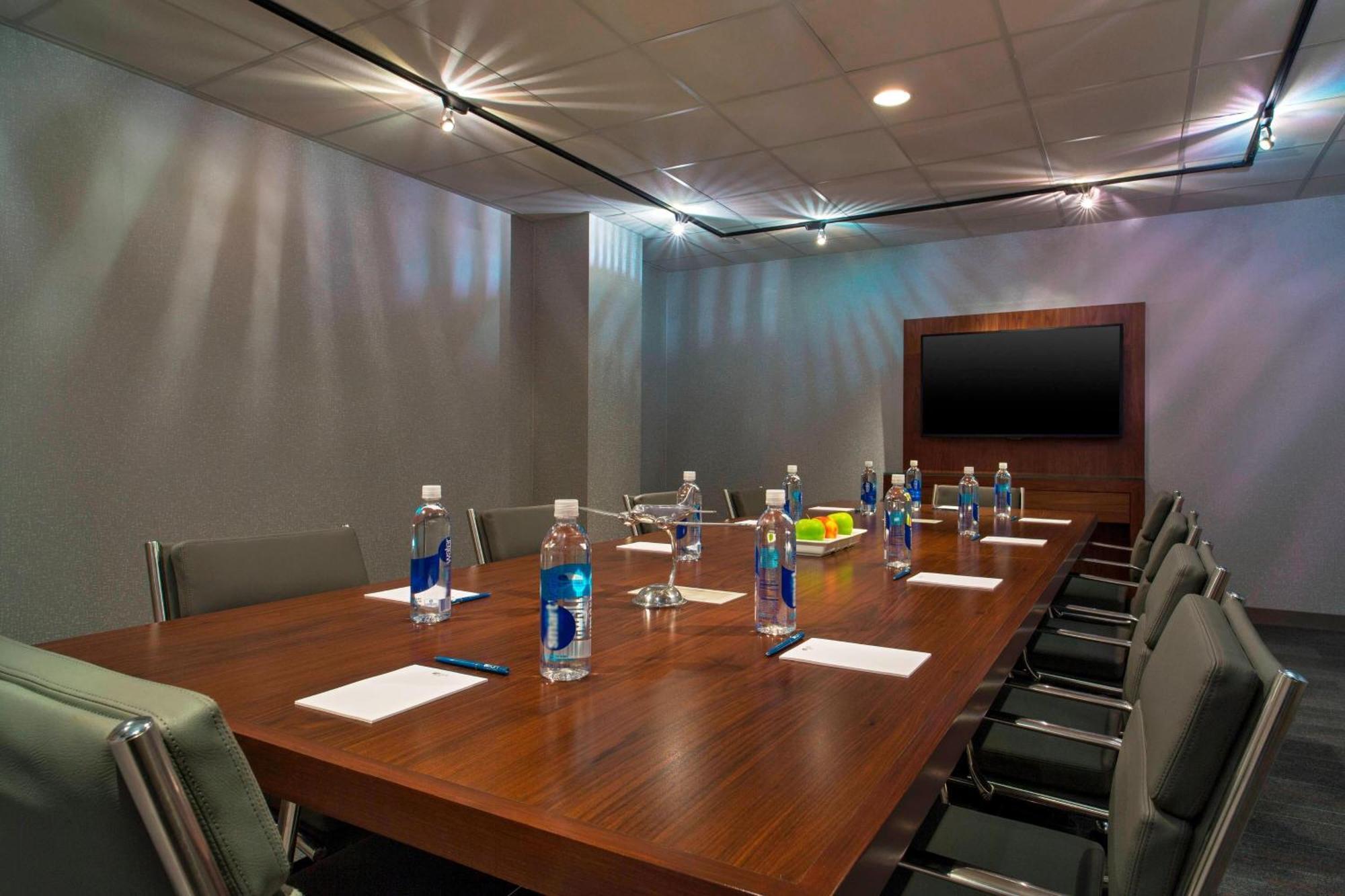 Aloft New Orleans Downtown Hotel Екстериор снимка