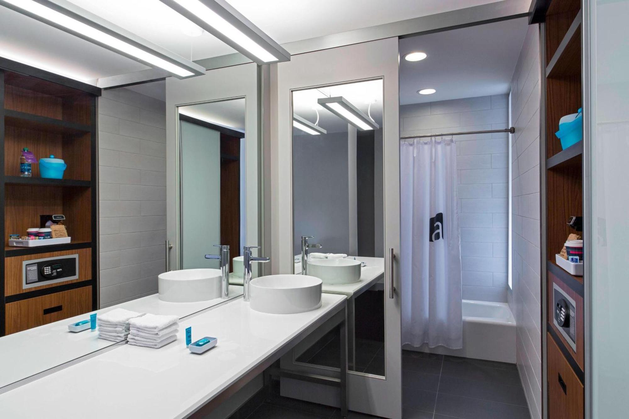 Aloft New Orleans Downtown Hotel Екстериор снимка